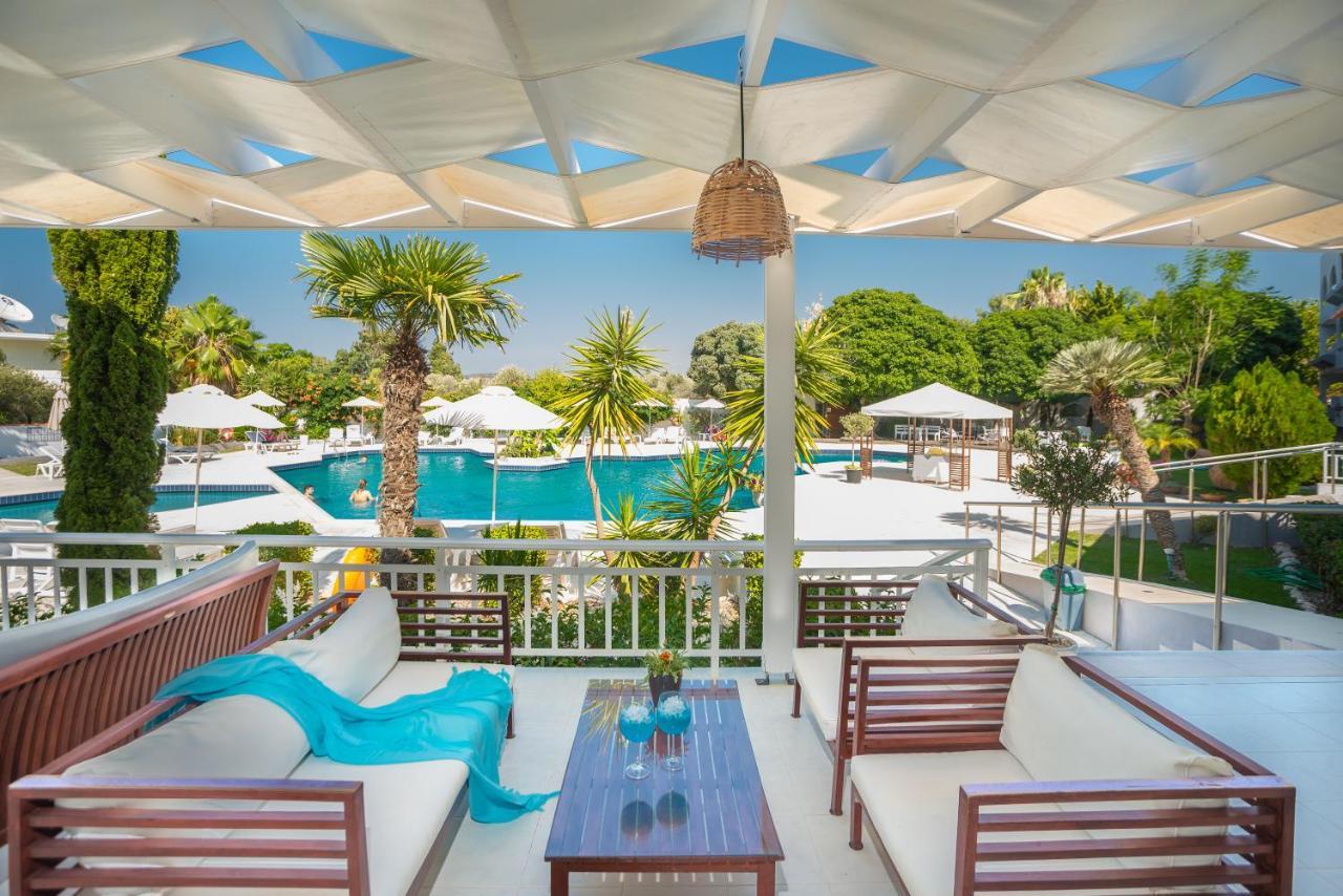 Happy Days Hotel, Adults Only Theologos  Bagian luar foto